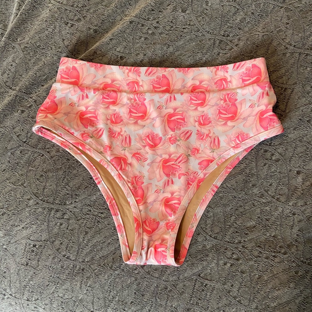 Dreamy Rose Pattern High Waist Bikini Bottom